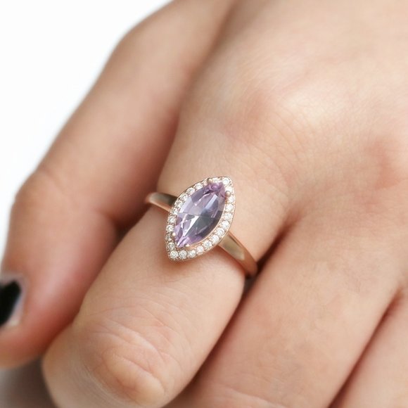 🎀 Luxury Noble Gem Zircon Independent Trendy Rings for Women, EVGG1499 - Picture 3 of 3